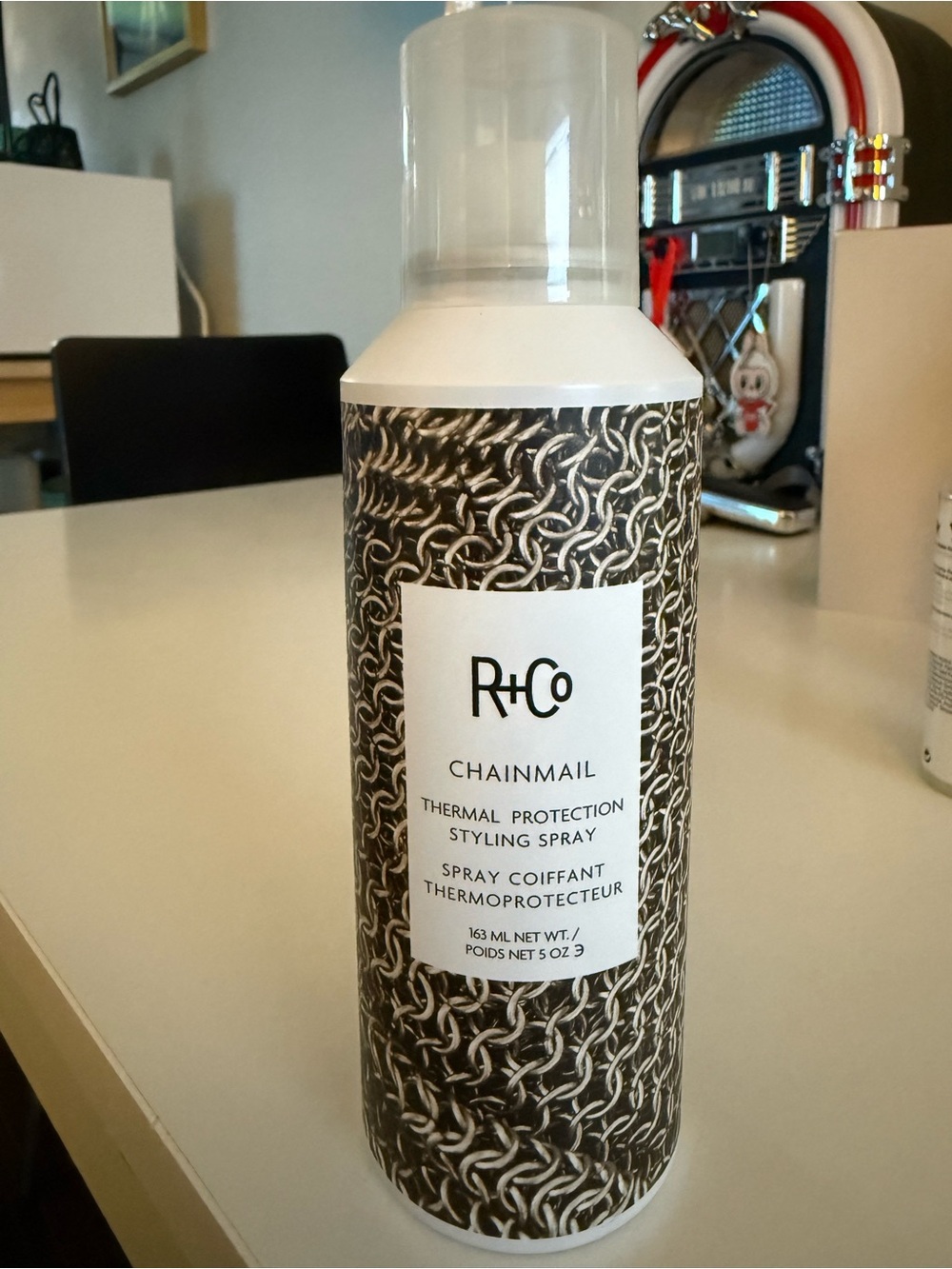 R+co chainmail thermal protection styling spray
